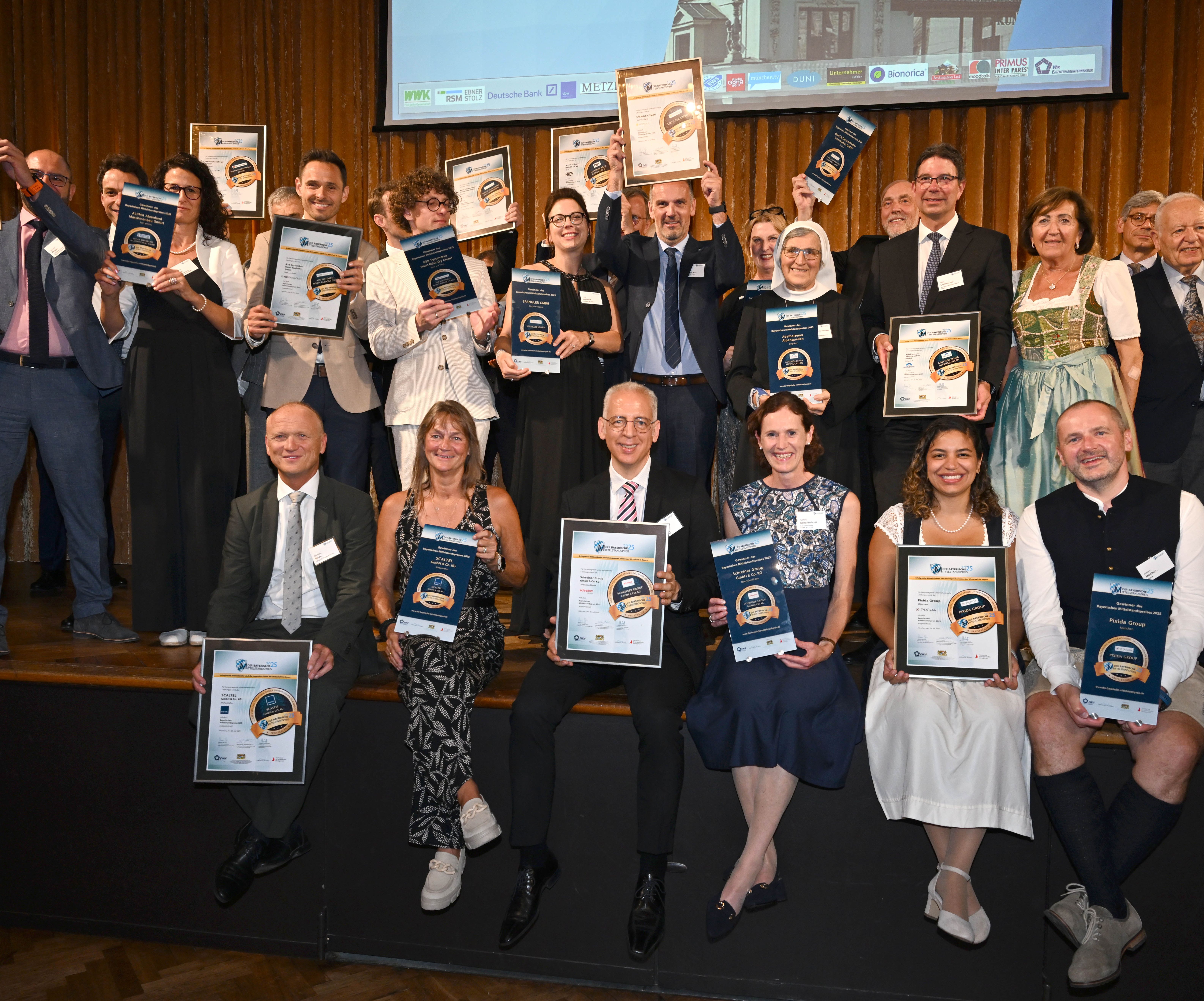 gewinner gruppenfoto